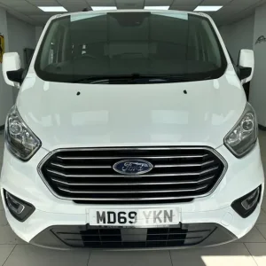 2020 Ford Tourneo Custom 2.0 320 EcoBlue Zetec Minibus Double Cab 5dr Diesel Manual L2 Euro 6 (s/... - Image 8
