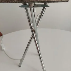 Tripod table lamp - Image 2