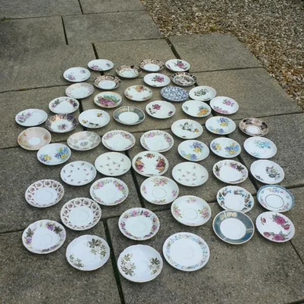 50 MIXED VINTAGE CHINA SAUCERS LOT