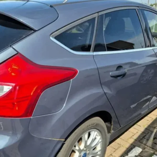 Ford, FOCUS, Hatchback, 2011, Manual, 1560 (cc), 5 doors