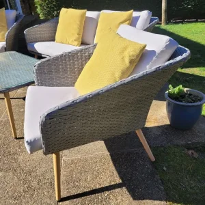 Rattan garden furniture set, delivery available - Image 6