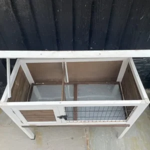 Rabbit/Guinea pig hutch.