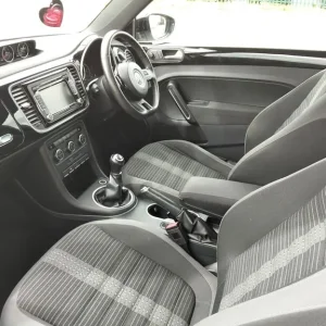 2014 Beetle Sport 2L Diesel 6 Speed - Image 3