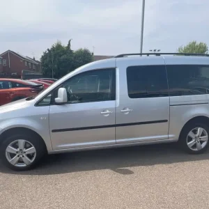 2015 Volkswagen Caddy Maxi Life 1.6 TDI BlueMotion Tech 5dr DSG MPV Diesel Automatic - Image 7