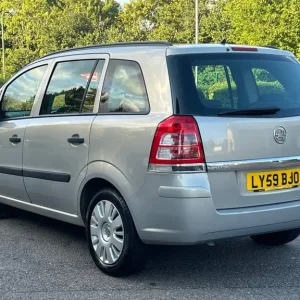 2010 Vauxhall Zafira 1.6i Life 5dr MPV