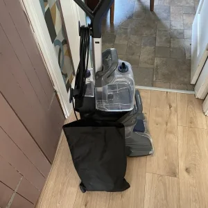 Vax carpet cleaner