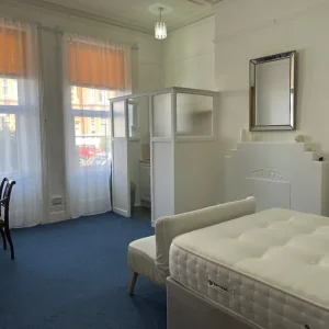 Furnished Flat- All Bills Included- BH2- £795 per month - Image 3