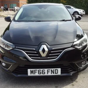 2016 Renault Megane 1.5 dCi Dynamique S Nav 5dr HATCHBACK Diesel Manual - Image 4
