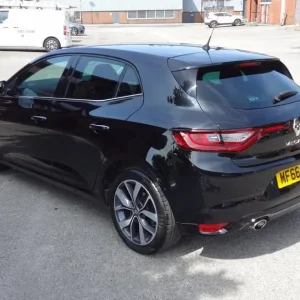 2016 Renault Megane 1.5 dCi Dynamique S Nav 5dr HATCHBACK Diesel Manual - Image 6