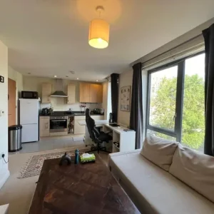 Joslin Avenue, Colindale - Image 2