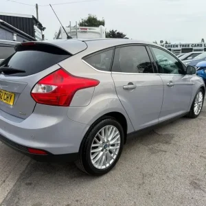 2012 Ford Focus 1.6 TDCi Zetec Hatchback 5dr Diesel Manual Euro 5 (s/s) (115 ps) Hatchback Diesel... - Image 3