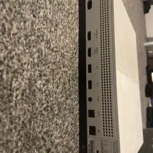 Xbox one + Contoller + games - Image 4