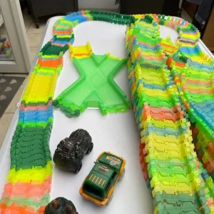 Glow track with cars - Image 5