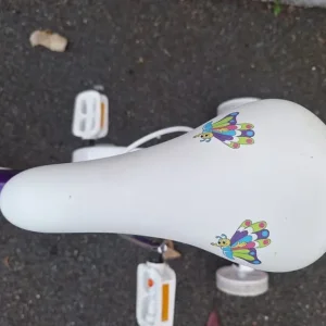 Girls 14 inch bike - Image 5