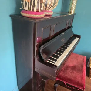 FREE Piano - Image 5