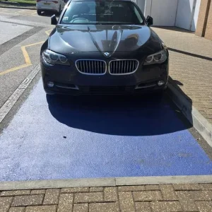 Bmw 528i se auto - Image 3