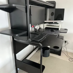 FREDDE ikea gaming desk in black - Image 3