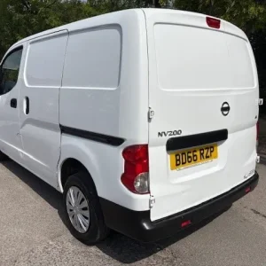 2016 Nissan NV200 1.5 dCi Acenta Van Euro 6 NO VAT CAR DERIVED VAN Diesel Manual - Image 5