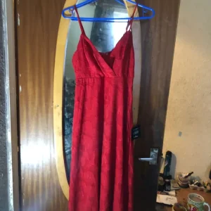 Lulus dress new with tags size s