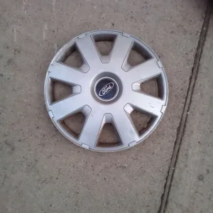 FORD WHEEL TRIMS - Image 2