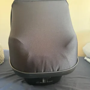 Maxi cosi pebble car seat - Image 3