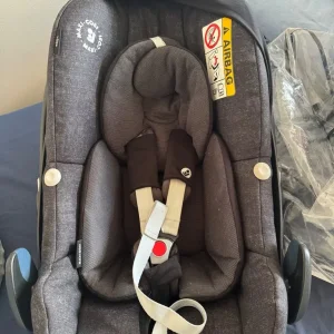Maxi cosi pebble car seat - Image 7