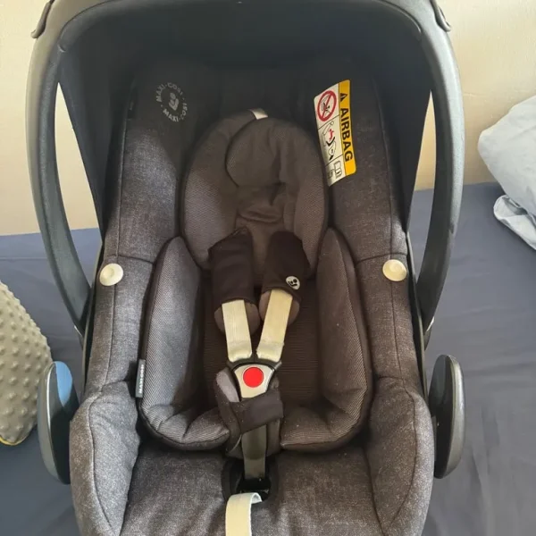 Maxi cosi pebble car seat