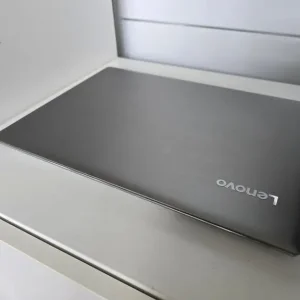 Lenovo Idepad 520s 14inch laptop Intel i5, 8GB Ram - Image 2