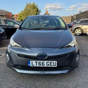 2016 Toyota Prius 1.8 VVT-h Active CVT Euro 6 (s/s) 5dr Hatchback Petrol/Ele Automatic - Image 4