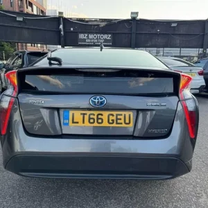 2016 Toyota Prius 1.8 VVT-h Active CVT Euro 6 (s/s) 5dr Hatchback Petrol/Ele Automatic - Image 8