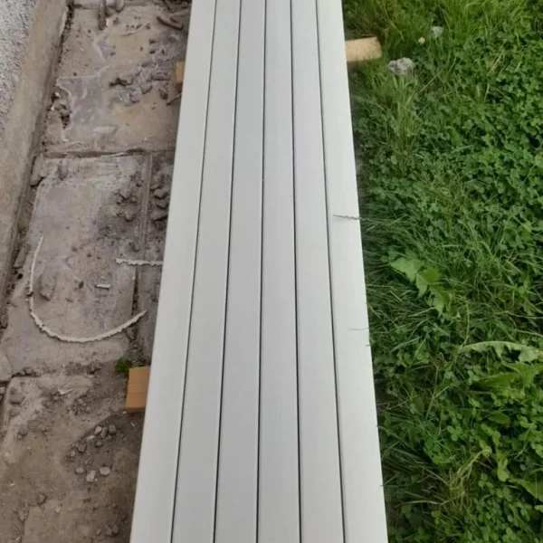 Vertical radiator