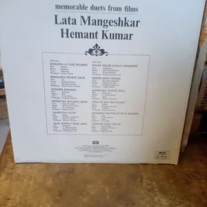 Lata Mangeshkar and Hemant Kumar duets vinyl album - Image 2