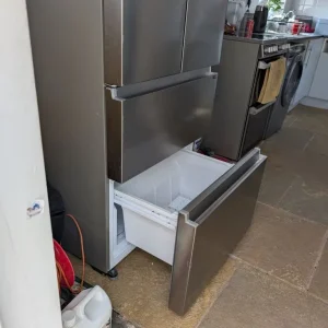 Frost free American style fridge freezer - Image 5