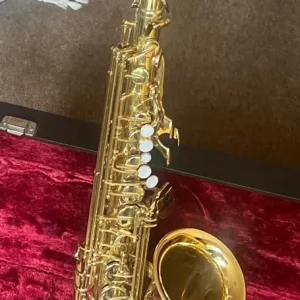 Yamaha YAS-25 Saxophone - Image 3
