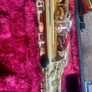 Yamaha YAS-25 Saxophone - Image 7