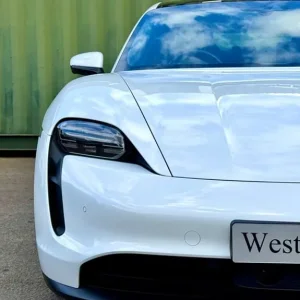 2020 Porsche Taycan Performance Plus 93.4kWh 4S Saloon 4dr Electric Auto 4WD (571 ps) Saloon Elec... - Image 7