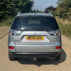 2010 Mitsubishi Outlander 2.2 DI-D Juro SST 4WD Euro 4 5dr ESTATE Diesel Automatic - Image 8