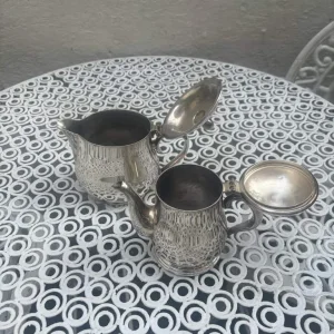 Silver plated teapot and creamer - Image 6