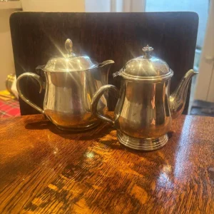 Silver plated teapot and creamer - Image 7