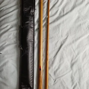Vintage Pin Point 2 piece cue