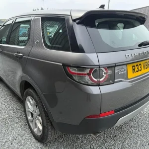 2015 Land Rover Discovery Sport 2.2 SD4 HSE 5dr Auto ESTATE Diesel Automatic - Image 4