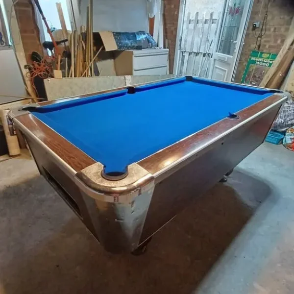 Slate bed pool table