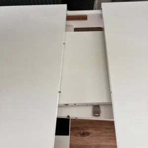 Extending white gloss dining table (no chairs) - Image 2