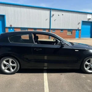 2009 BMW 1 Series 2.0 116d Sport Euro 4 3dr HATCHBACK Diesel Manual - Image 4