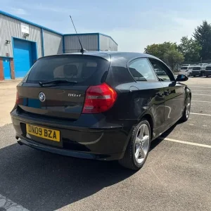 2009 BMW 1 Series 2.0 116d Sport Euro 4 3dr HATCHBACK Diesel Manual - Image 5