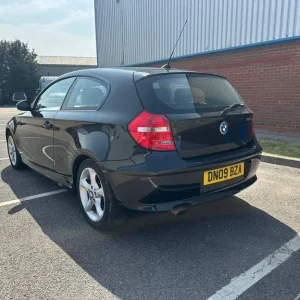 2009 BMW 1 Series 2.0 116d Sport Euro 4 3dr HATCHBACK Diesel Manual - Image 6