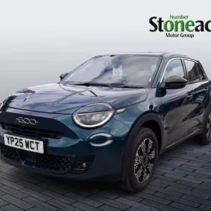 2025 Fiat 600 600 1.2 100hp Hybrid Edct-6 HATCHBACK Petrol/Electric Hybrid Automatic - Image 7
