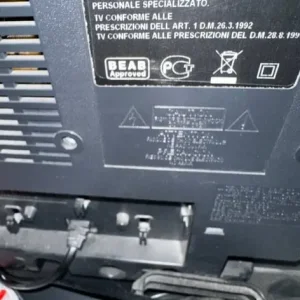 Sony Bravia 20 inch TV Good working order with remote Black - Image 2