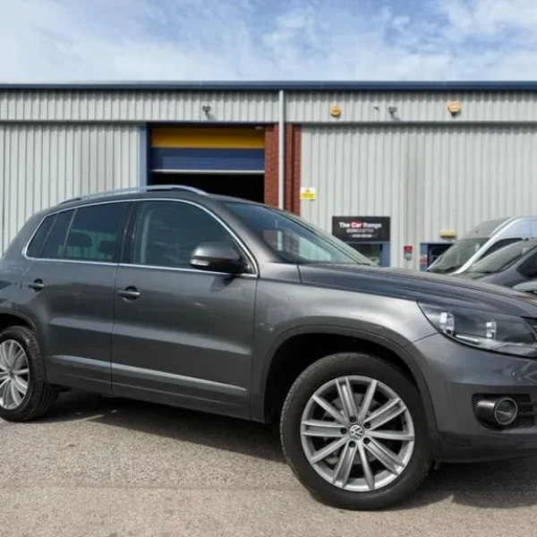 2012 Volkswagen Tiguan 2.0 TDI Sport 4WD Euro 5 5dr ESTATE Diesel Manual