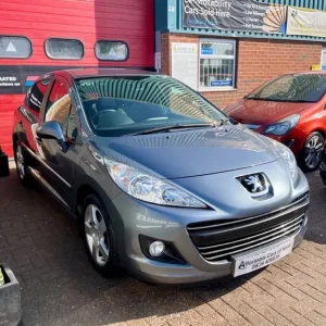 2011 Peugeot 207 1.6 VTi Sport 5dr Automatic Hatchback Petrol Automatic - Image 2